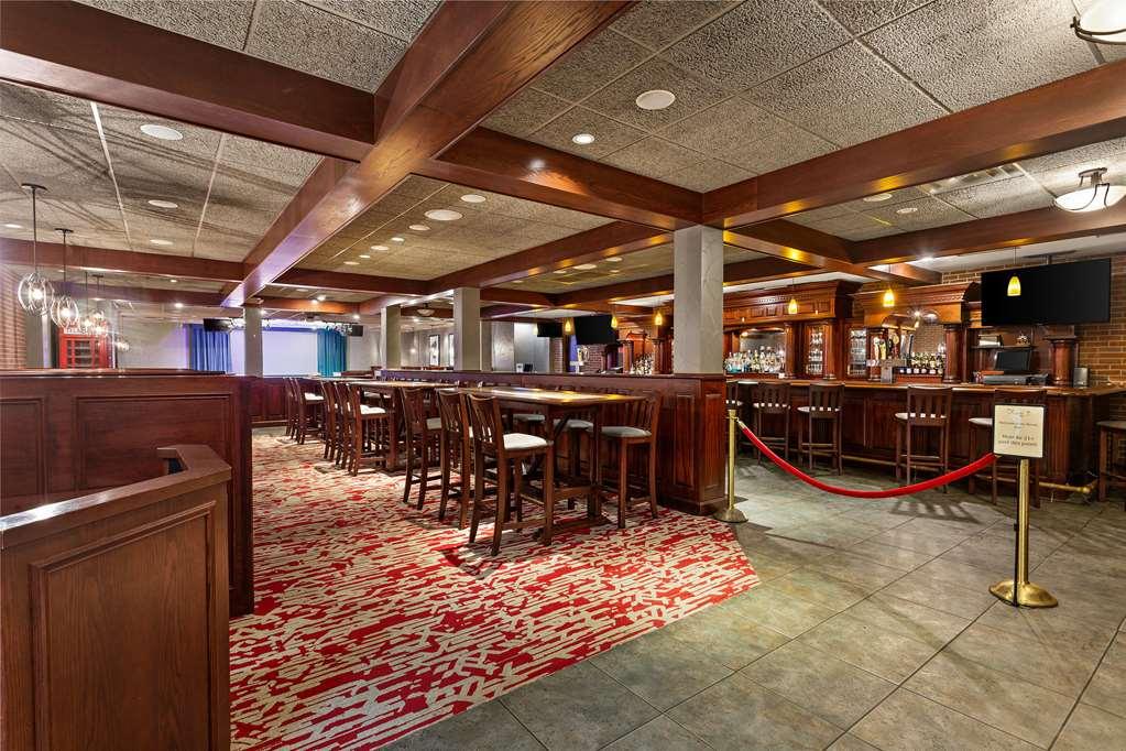 The Clover Hotel, Ascend Hotel Collection South Bend Restaurang bild